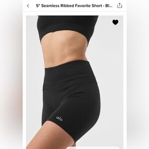 Alo 5 Inch Seamless Ribbed Favorite Short